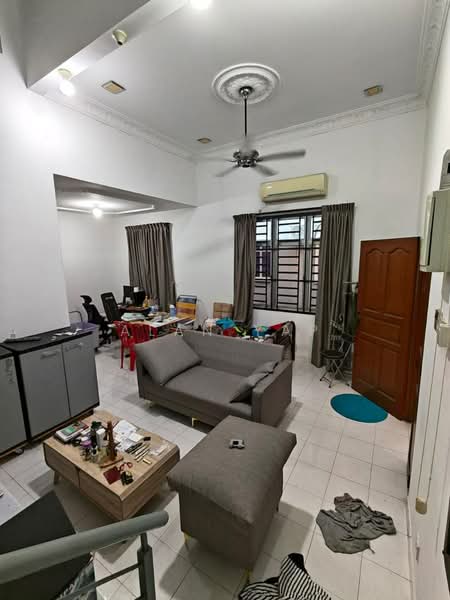Taman Setia Indah untuk Untuk Dijual - RM 588,000, Apr 2026 - Living Room - PropertyGuru.com.my