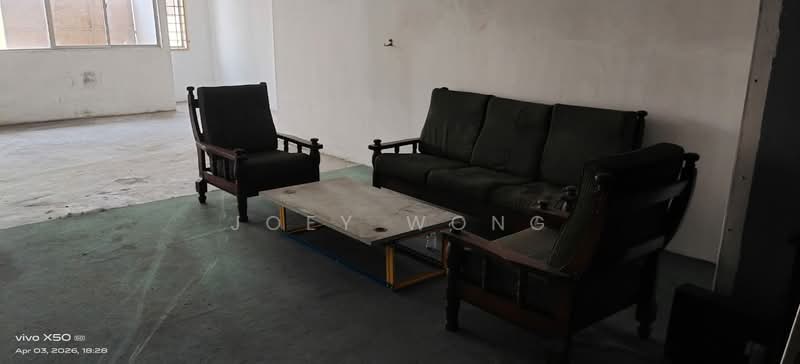 Shop for Rent in Bandar Puchong Utama (Puchong) - Joey Wong - Living Room - PropertyGuru.com.my