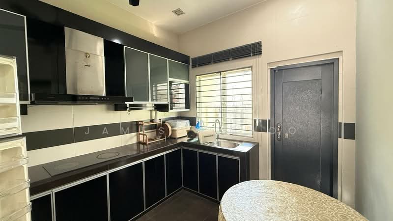 Rumah Berkembar untuk Dijual di Taman Nusa Bestari (Iskandar Puteri (Nusajaya)) - Jameson Choo - Kitchen - PropertyGuru.com.my