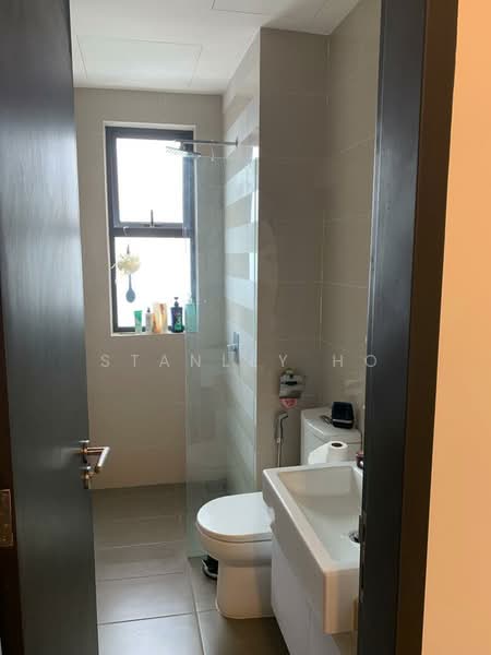 South View untuk Untuk Dijual - RM 650,000, Apr 2026 - Bathroom - PropertyGuru.com.my