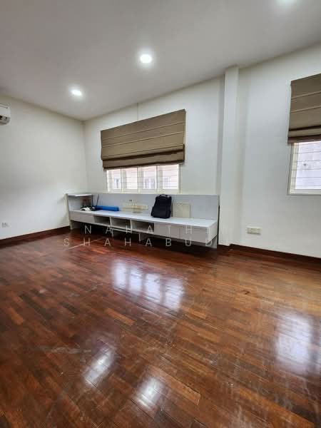 Rumah Teres 2 Tingkat untuk Dijual di Bukit Jelutong (Shah Alam) - Nahathir Shahabudin - Interior - PropertyGuru.com.my