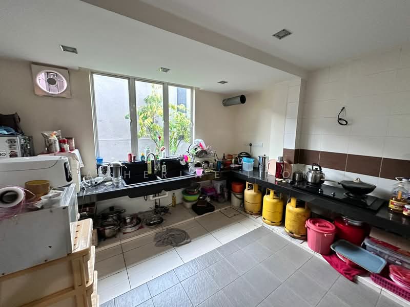 Rumah Teres 2.5 Tingkat untuk Dijual di Rawang (Selangor) - Katherine Leong - Kitchen - PropertyGuru.com.my