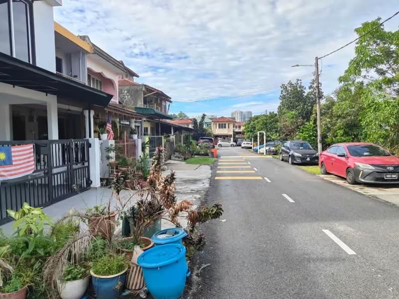 2-storey Terraced House for Sale in Taman Selayang Utama (Selayang) - Ahmad Fadlee - PropertyGuru.com.my