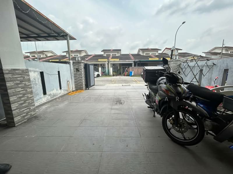 Rumah Teres 1 Tingkat untuk Dijual di Shah Alam (Selangor) - Johary Adzhar - Exterior - PropertyGuru.com.my