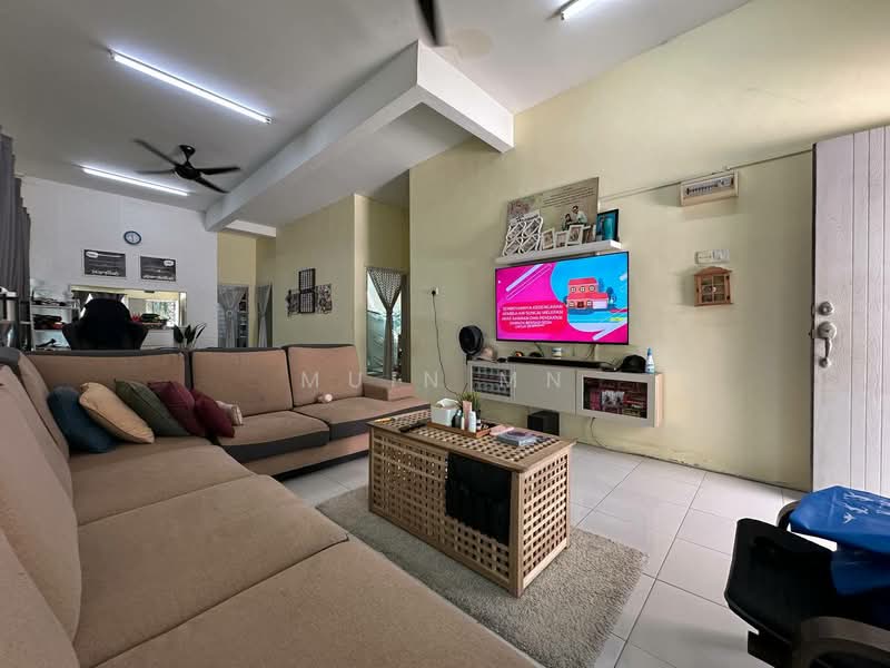 Taman Meru Makmur untuk Untuk Dijual - RM 485,000, Apr 2026 - Living Room - PropertyGuru.com.my