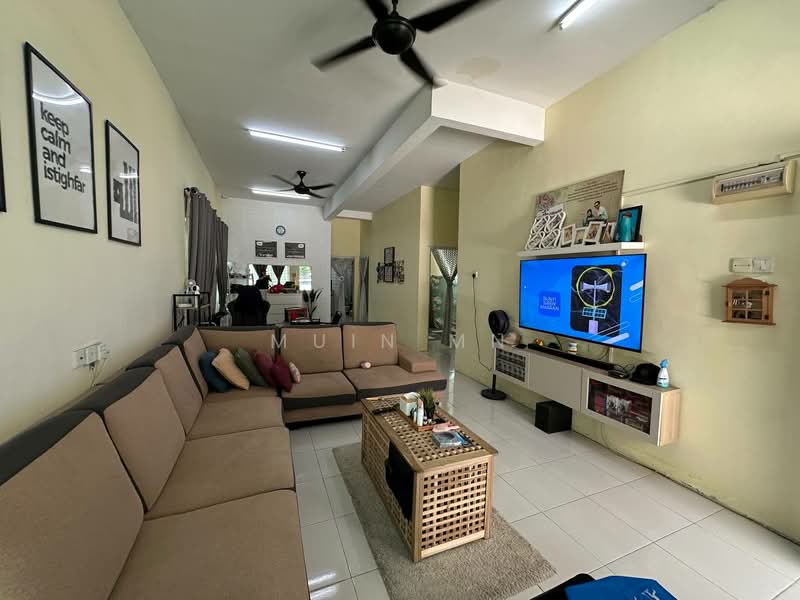 Taman Meru Makmur untuk Untuk Dijual - RM 485,000, Apr 2026 - Living Room - PropertyGuru.com.my
