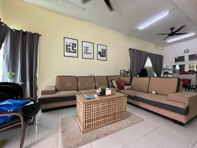 Taman Meru Makmur untuk Untuk Dijual - RM 485,000, Apr 2026 - Living Room - PropertyGuru.com.my