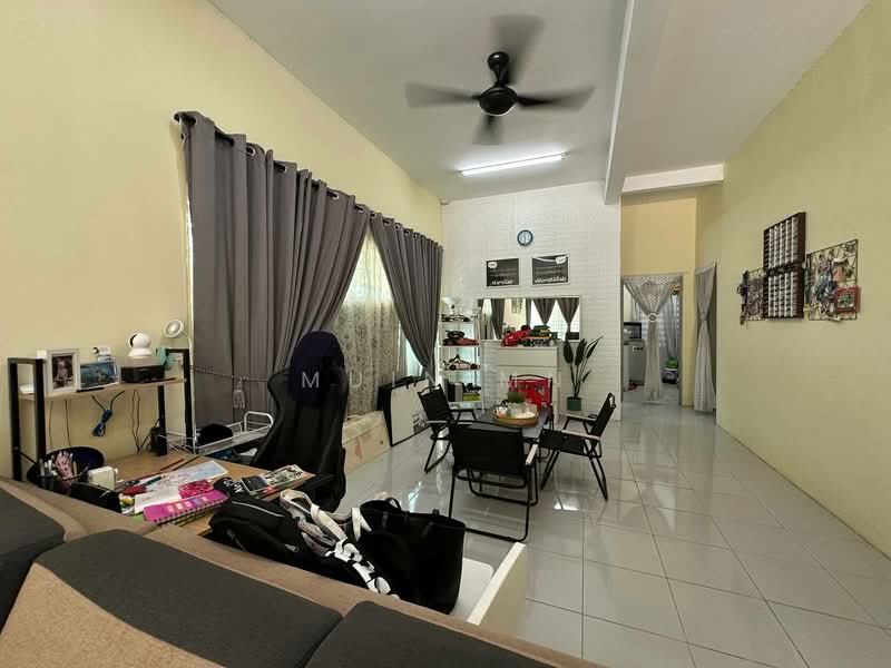 Taman Meru Makmur untuk Untuk Dijual - RM 485,000, Apr 2026 - Living Room - PropertyGuru.com.my