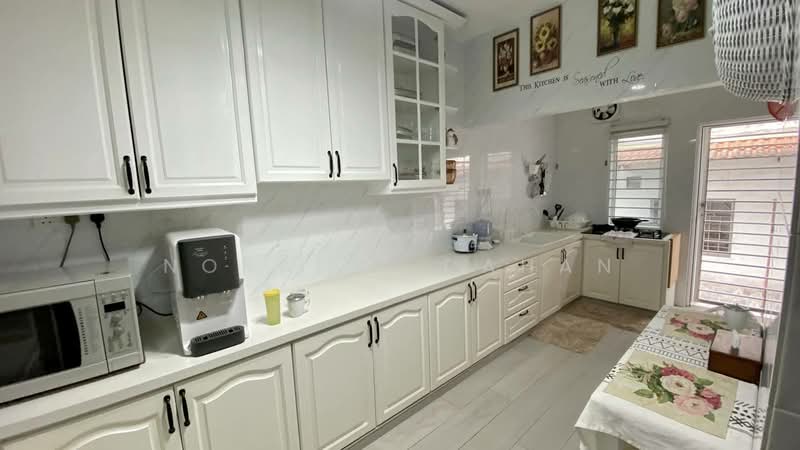 2-storey Terraced House for Sale in Kajang (Selangor) - Noraini Dahan - Kitchen - PropertyGuru.com.my