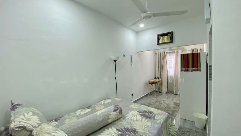 2-storey Terraced House for Sale in Kajang (Selangor) - Noraini Dahan - Bedroom - PropertyGuru.com.my