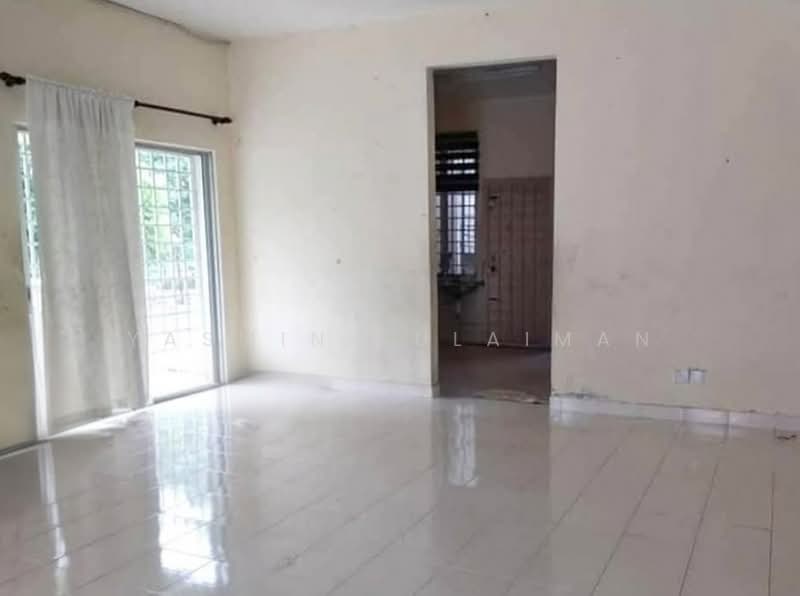CORNER LOT Double Storey Seksyen 8 Bangi untuk Untuk Dijual - RM 830,000, Apr 2026 - Living Room - PropertyGuru.com.my