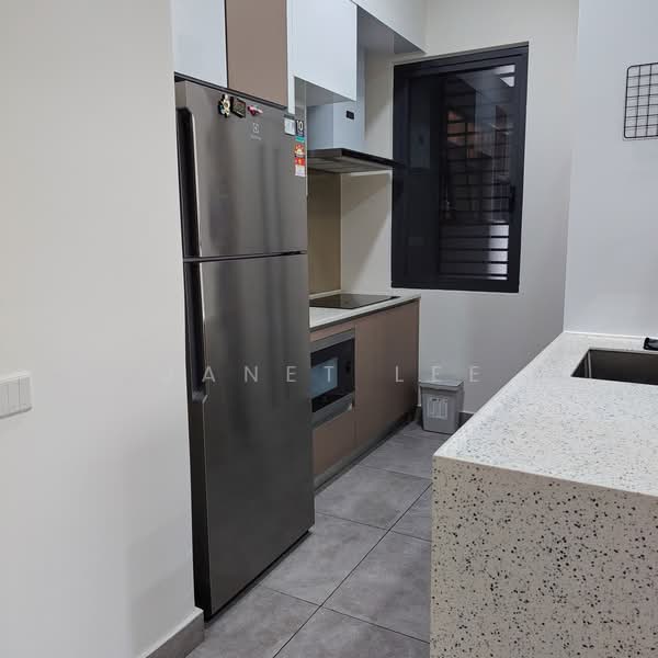 Servis Apartment untuk Disewa di Millerz Square - Janet Lee - Kitchen - PropertyGuru.com.my
