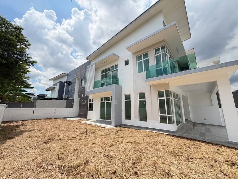 Cluster House for Sale in Skudai (Johor) - Louis Tan - Exterior - PropertyGuru.com.my