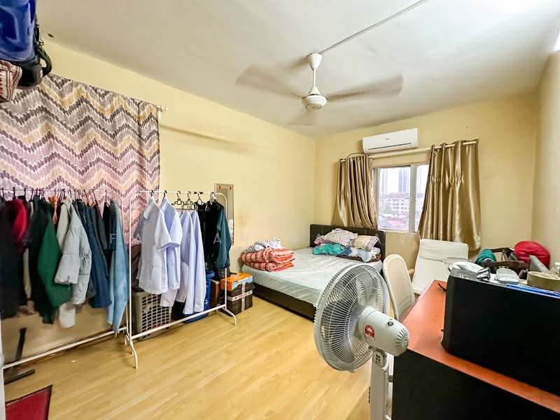 Sri Pinang Villa untuk Untuk Dijual - RM 370,000, Apr 2026 - PropertyGuru.com.my