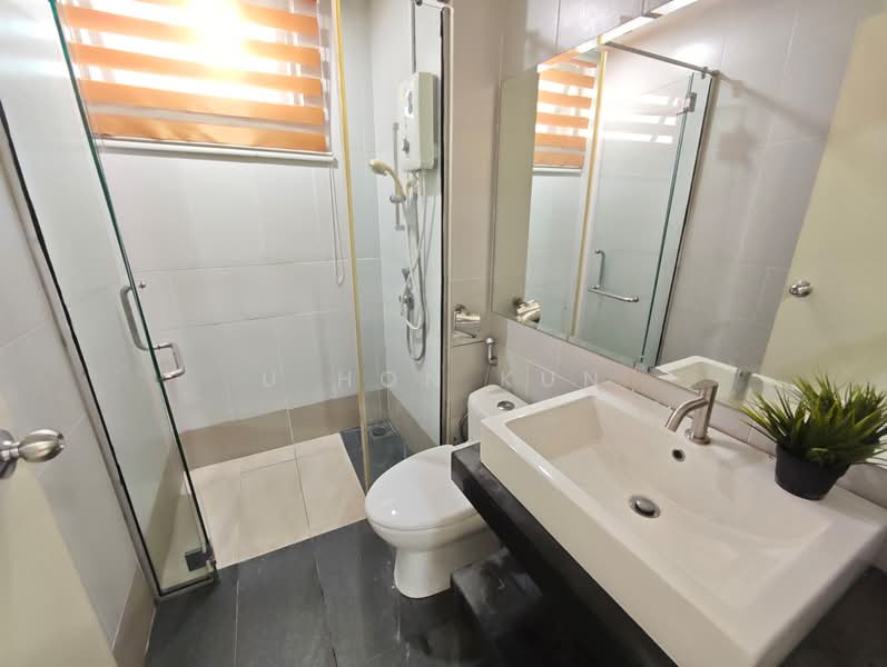 Impiana untuk Untuk Dijual - RM 550,000, Apr 2026 - Bathroom - PropertyGuru.com.my