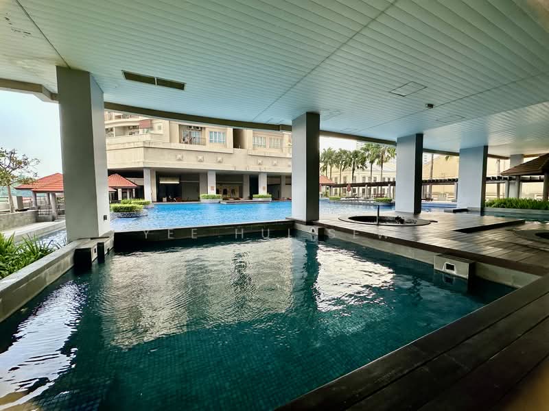 Windsor Tower untuk Untuk Dijual - RM 1,230,000, Apr 2026 - Pool - PropertyGuru.com.my