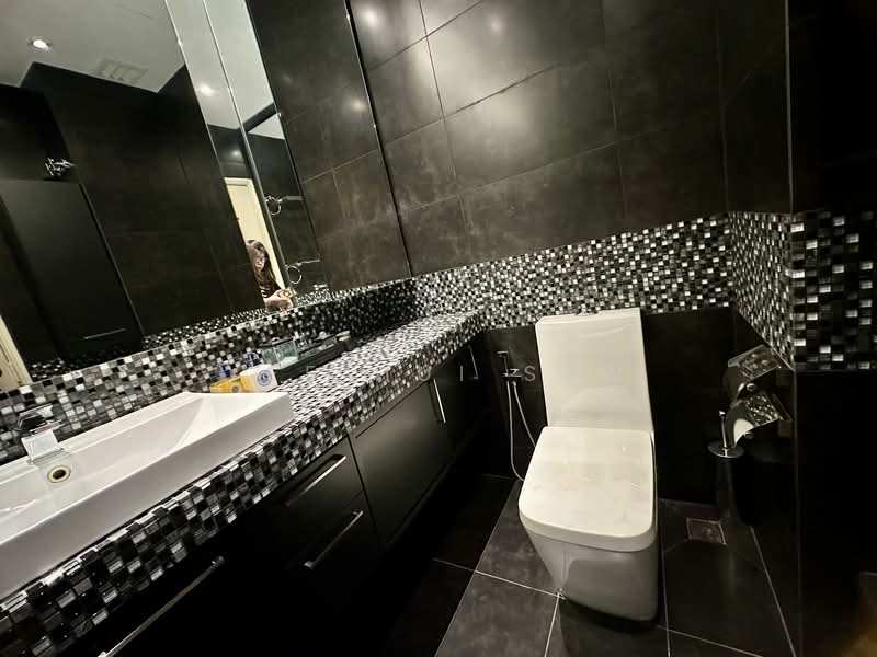 Windsor Tower untuk Untuk Dijual - RM 1,230,000, Apr 2026 - Bathroom w Jacuzzi Bathtub - PropertyGuru.com.my
