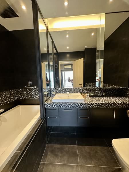 Windsor Tower untuk Untuk Dijual - RM 1,230,000, Apr 2026 - Bathroom w Jacuzzi Bathtub - PropertyGuru.com.my