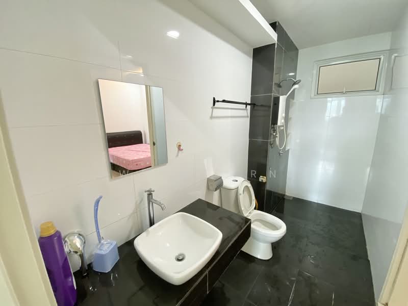 Condominium for Sale at The Clovers - Weng Sern - Bathroom - PropertyGuru.com.my