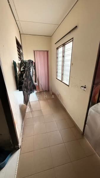 Single Storey Terrace @ Taman Sri Aman untuk Untuk Dijual - RM 278,000, Apr 2026 - Interior - PropertyGuru.com.my