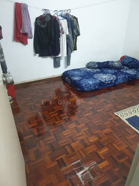 Rumah Flat untuk Dijual di Medan Angsana (Farlim 2) - Leong . - Bedroom - PropertyGuru.com.my