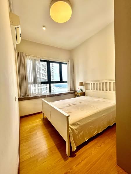 Bay Point @ Country Garden Danga Bay untuk Untuk Dijual - RM 478,000, Apr 2026 - Bedroom - PropertyGuru.com.my