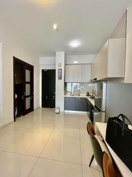 Bay Point @ Country Garden Danga Bay untuk Untuk Dijual - RM 478,000, Apr 2026 - Kitchen - PropertyGuru.com.my