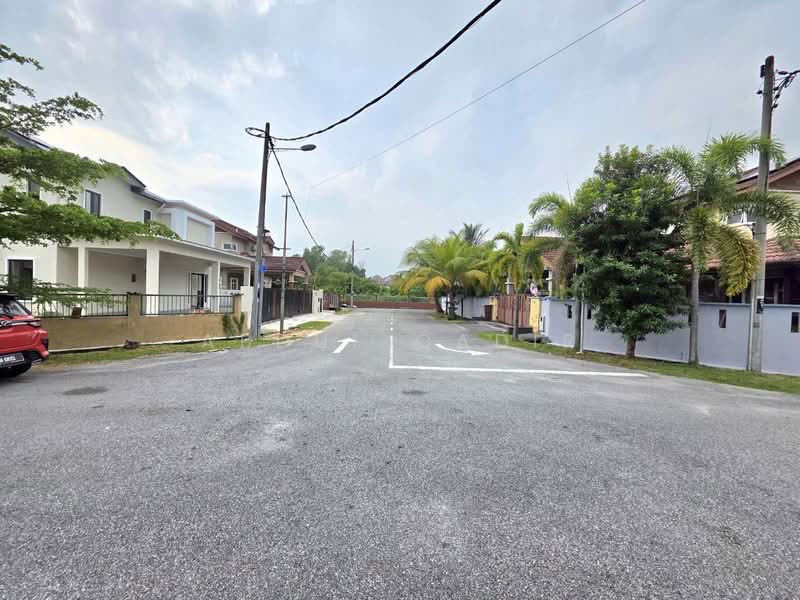 Bungalow for Sale in Kajang (Selangor) - Abdul Qadir - PropertyGuru.com.my