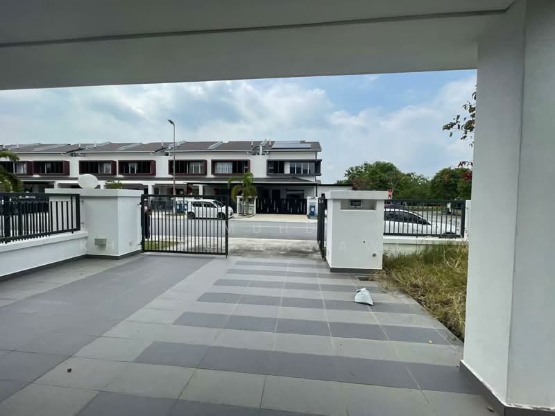 2-storey Terraced House for Sale in Bandar Rimbayu (Telok Panglima Garang) - Muhd Khairulnawawi Kamaruddin - Exterior - PropertyGuru.com.my