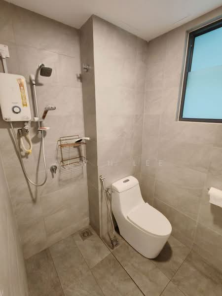 Service Residence for Rent at SUNSURIA FORUM SERVICED APARTMENT - Alwin Lee - Bathroom - PropertyGuru.com.my