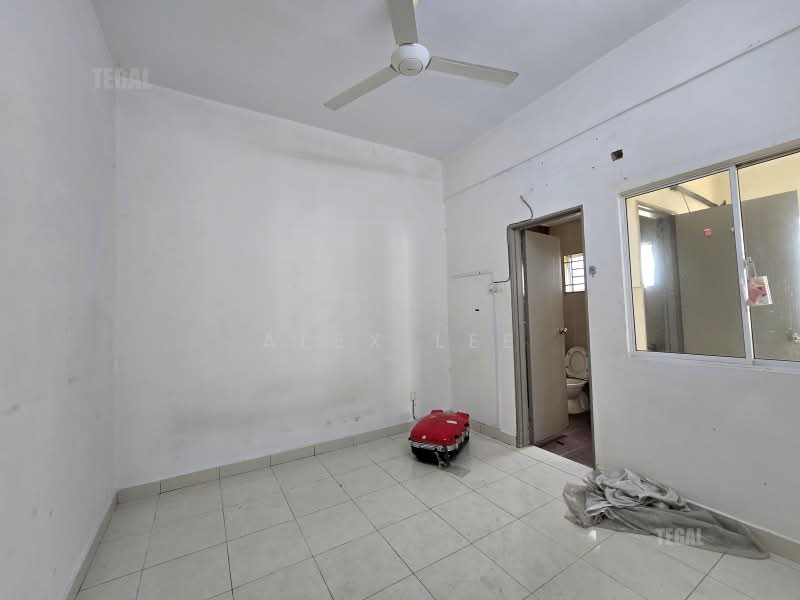 Bandar Puteri Klang untuk Untuk Dijual - RM 650,000, Apr 2026 - Interior - PropertyGuru.com.my