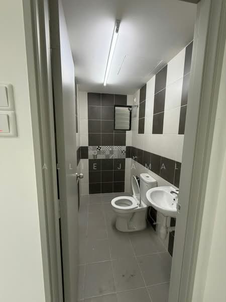 Service Residence for Rent at Residensi Emas - Allie Jamal - Bathroom - PropertyGuru.com.my