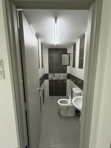 Service Residence for Rent at Residensi Emas - Allie Jamal - Bathroom - PropertyGuru.com.my