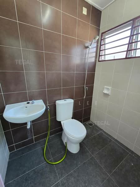Bandar Puteri Klang untuk Untuk Dijual - RM 650,000, Apr 2026 - Bathroom - PropertyGuru.com.my