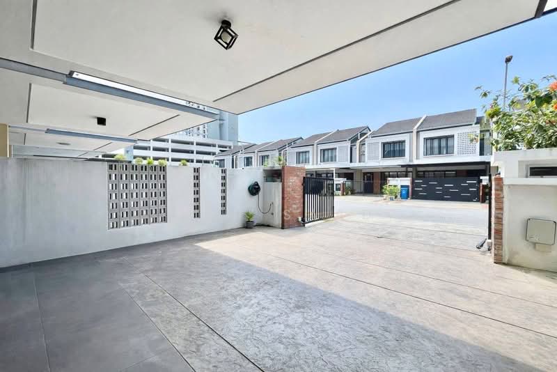 Terraced House for Sale in Elmina (Shah Alam) - Alif Saad - Exterior - PropertyGuru.com.my