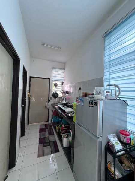 2-storey Terraced House for Sale in Nusa Bayu (Iskandar Puteri (Nusajaya)) - Daniel Yong - Kitchen - PropertyGuru.com.my