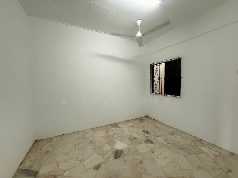 1-storey Terraced House for Rent in Taman Ungku Tun Aminah (Skudai) - Shirley Yap - Interior - PropertyGuru.com.my