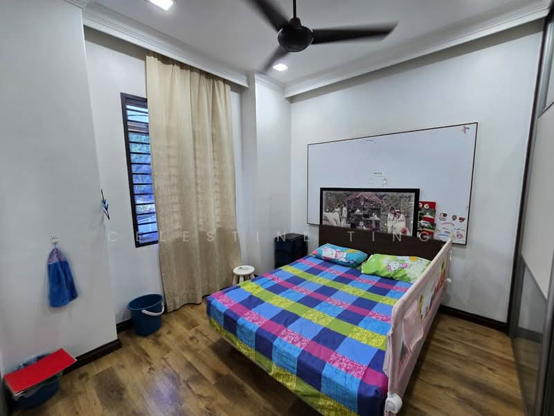 Taman Seri Mawar, Semenyih untuk Untuk Dijual - RM 580,000, Apr 2026 - Bedroom - PropertyGuru.com.my