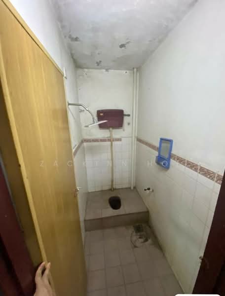 Worth For Investment Single Storey House Taman Seri Sentosa Klang untuk Untuk Dijual - RM 310,000, Apr 2026 - Bathroom - PropertyGuru.com.my