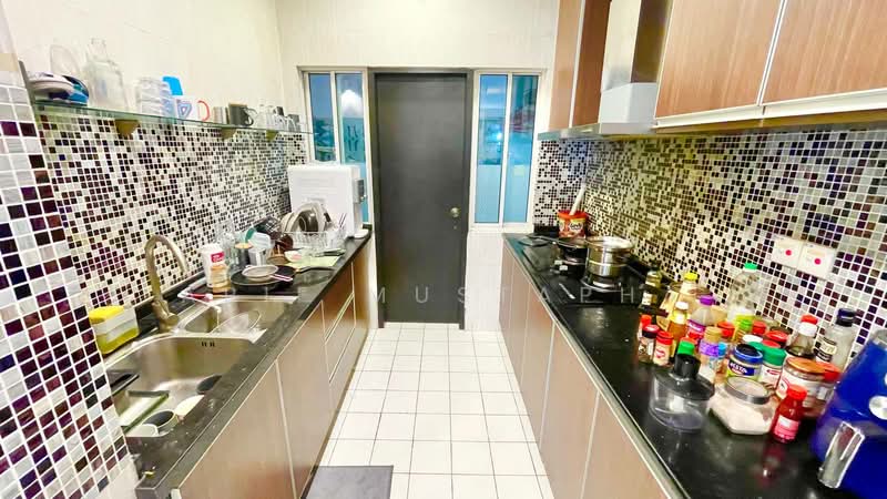 Armanee Terrace untuk Untuk Dijual - RM 980,000, Apr 2026 - Kitchen - PropertyGuru.com.my