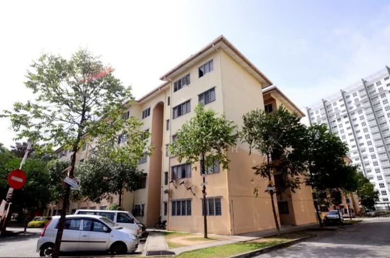 Pangsapuri Seri Pulai untuk Untuk Dijual - RM 110,000, Apr 2026 - Exterior - PropertyGuru.com.my