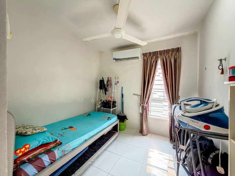 Rumah Teres 2 Tingkat untuk Dijual di Taman Desiran Bayu (Puchong) - Ilman Nahri - Bedroom - PropertyGuru.com.my