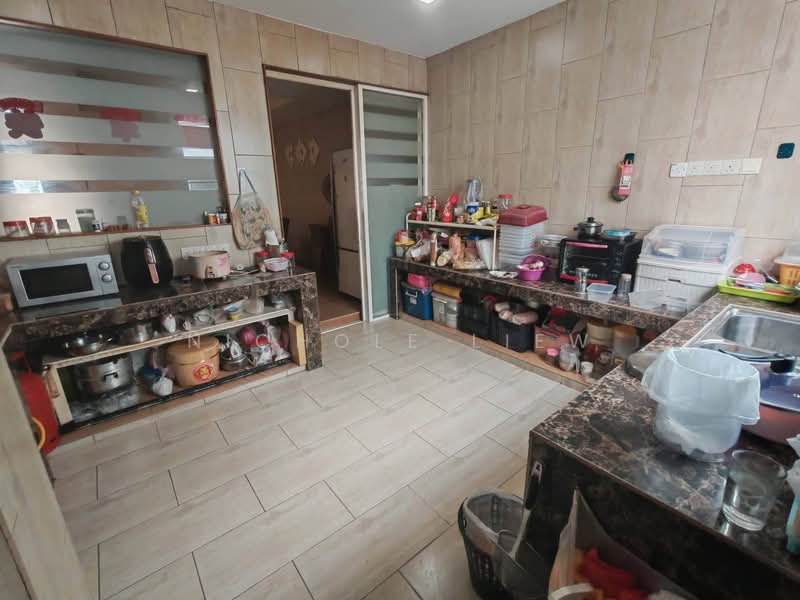 Rumah Teres 2 Tingkat untuk Dijual di Taman Tiara East (Semenyih) - Nichole Liew - Kitchen - PropertyGuru.com.my