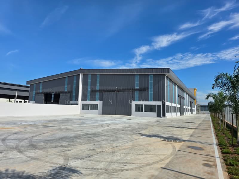 Factory for Sale in Kawasan Perindustrian Olak Lempit (Banting) - Rylan Chen - Exterior - PropertyGuru.com.my