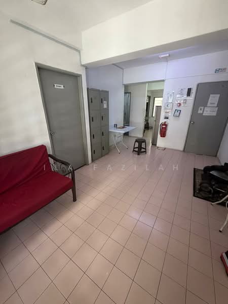 Pangsapuri untuk Dijual di Idaman Seroja - Ila Fazilah - Corridor - PropertyGuru.com.my