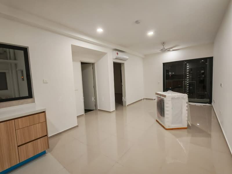 Servis Apartment untuk Disewa di Hana @ Eco Ardence - Zackinn Hoi - Living Room - PropertyGuru.com.my