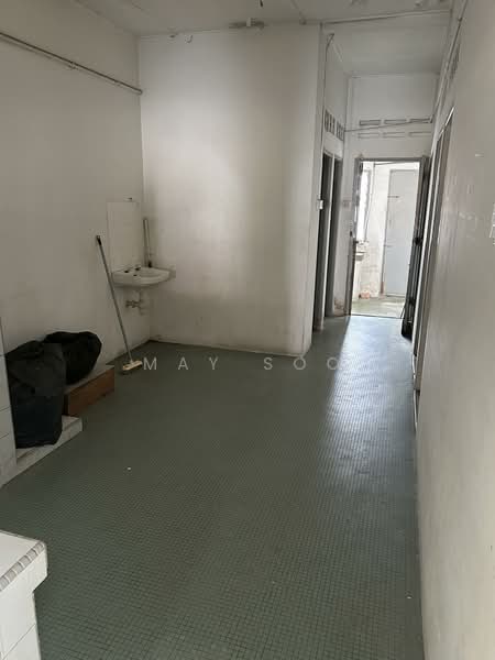 Rumah Teres 1 Tingkat untuk Dijual di Taman Overseas Union (Taman Oug) (Jalan Klang Lama (Old Klang Road)) - May Soo - Corridor - PropertyGuru.com.my