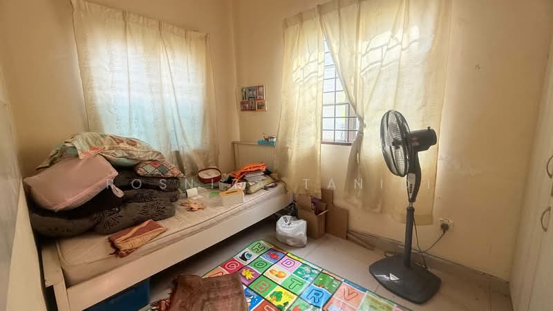 2-storey Terraced House for Sale in Taman Impian Putra (Bangi) - Rosniza Tanidi - Bedroom - PropertyGuru.com.my