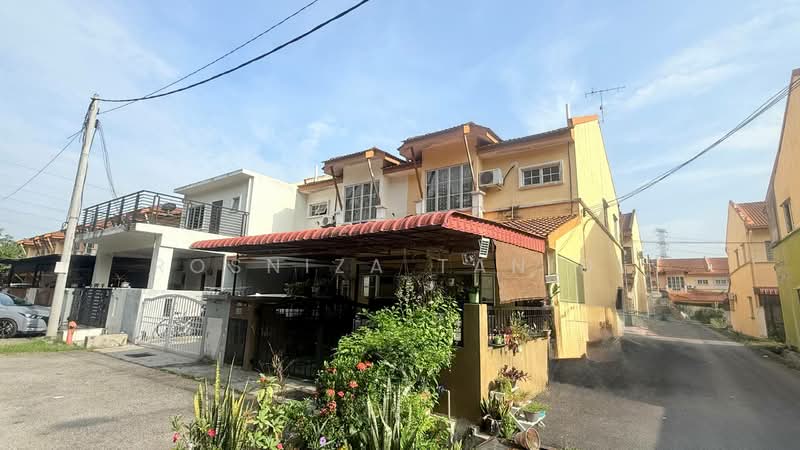 2-storey Terraced House for Sale in Taman Impian Putra (Bangi) - Rosniza Tanidi - Exterior - PropertyGuru.com.my