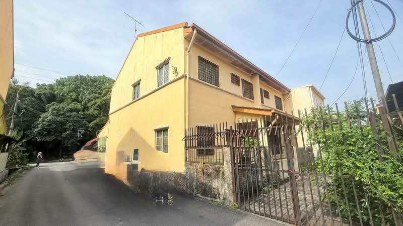 2-storey Terraced House for Sale in Taman Impian Putra (Bangi) - Rosniza Tanidi - Exterior - PropertyGuru.com.my